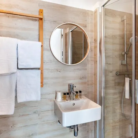 L'hotera&sauna Hotel 2*