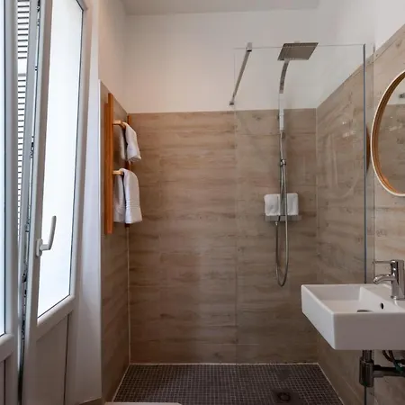 L'hotera&sauna 2* Cannes