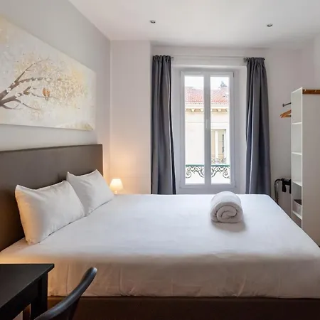 L'hotera&sauna 2* Cannes