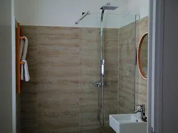 L'hotera&sauna Cannes